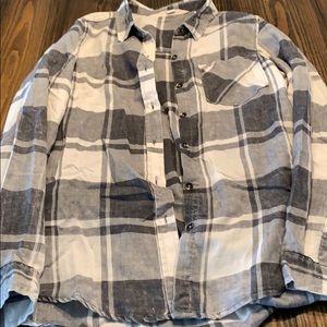 Lightweight black and white flannel